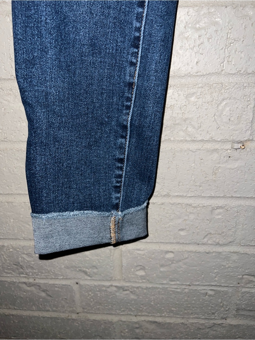 Vervet dark wash slim fit size 7/28 - Picture 3 of 10